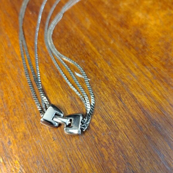 Napier Three Strand Silver Colored Chain Necklace‎ - Picture 4 of 6